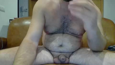 Snapshot of avago chatting on 09/25/25, 06:00 avago online show from 09/25/25, 06:00