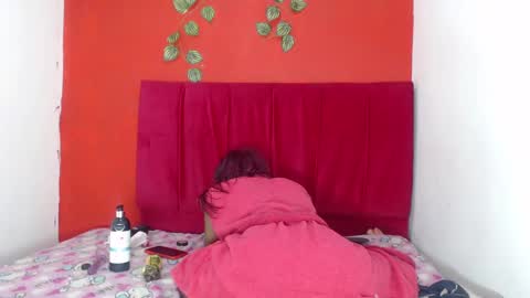 avalericherrycm101 online show from 02/01/25, 07:57