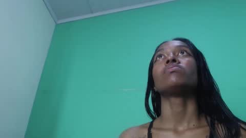 avalericherrycm101 online show from 10/28/25, 03:54