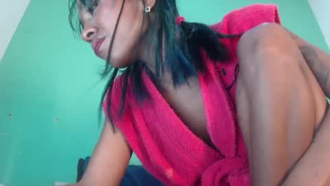 avaleri cherry online show from 07/11/26, 12:13