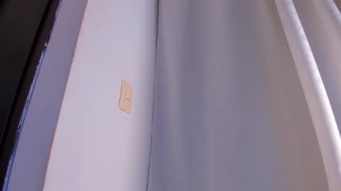 Snapshot of avaline_blanc chatting on 01/16/25, 01:27 Avaline Help me reach 100 likes TRANSMISSION EVERY DAY FROM 39 PM online show from 01/16/25, 01:27