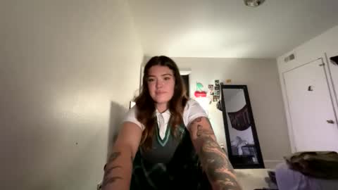 Ava Adorn online show from 11/01/25, 03:52