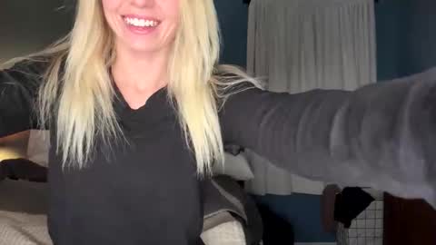 Ava Rose online show from 02/25/26, 02:43