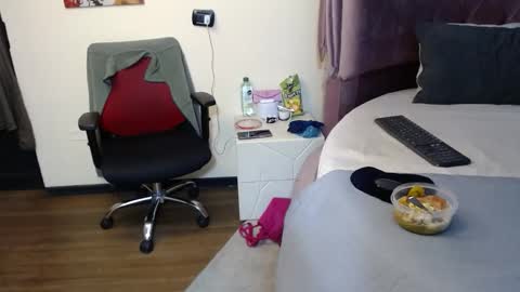 Snapshot of avaryd chatting on 05/05/26, 03:14 avaryd online show from 05/05/26, 03:14