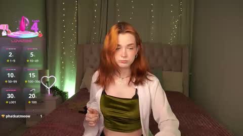  Ava  online show from 11/25/25, 03:12