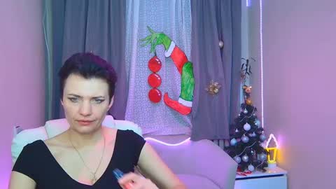 Snapshot of avasaturnian chatting on 01/11/26, 07:57 avasaturnian online show from 01/11/26, 07:57