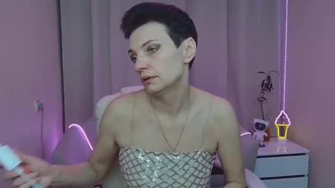 Snapshot of avasaturnian chatting on 01/17/26, 07:57 avasaturnian online show from 01/17/26, 07:57