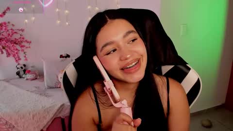 Ava  online show from 01/15/26, 06:33