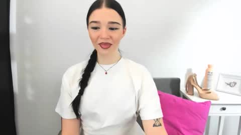 Snapshot of avasensitive69 chatting on 11/09/25, 10:24 avasensitive69 online show from 11/09/25, 10:24