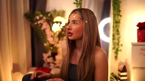 Carina online show from 02/25/25, 10:18