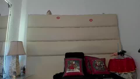 Ava Tomas online show from 11/20/25, 03:28