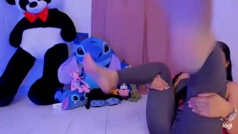 Snapshot of ave_fenix69 chatting on 12/22/24, 08:58 Valery -- online show from 12/22/24, 08:58