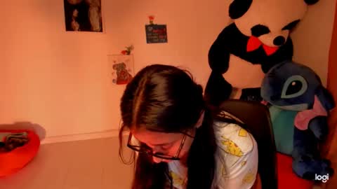 Snapshot of ave_fenix69 chatting on 02/16/25, 02:53 Valery -- online show from 02/16/25, 02:53