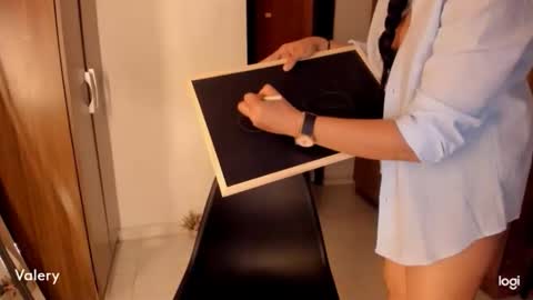 Snapshot of ave_fenix69 chatting on 09/15/25, 02:00 Valery -- online show from 09/15/25, 02:00