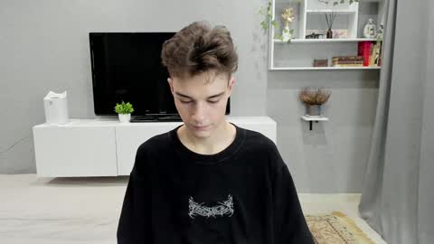 Snapshot of avegothy chatting on 02/08/25, 04:57 gothy 3 online show from 02/08/25, 04:57