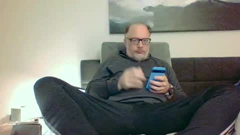 Greg online show from 03/11/25, 02:54