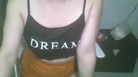 Snapshot of averageuncut1 chatting on 02/18/25, 01:00 Rhian online show from 02/18/25, 01:00