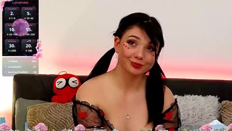 AveryWillow online show from 02/13/25, 11:37