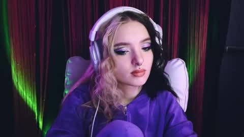 Avriel online show from 03/07/25, 02:36