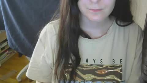 avialenne online show from 05/18/26, 12:22