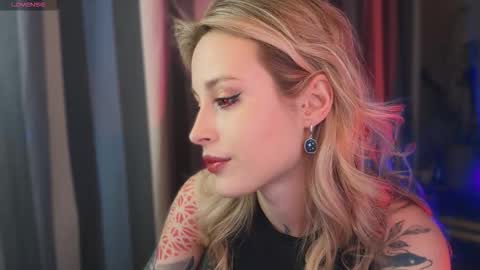 Snapshot of aviva_faith chatting on 01/05/26, 10:02 Aviva online show from 01/05/26, 10:02