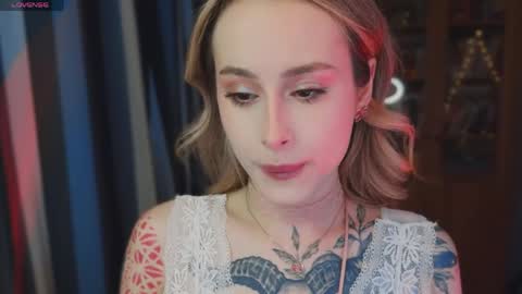 Snapshot of aviva_faith chatting on 06/01/26, 06:20 Aviva online show from 06/01/26, 06:20