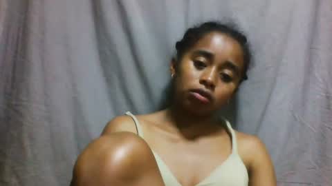 avontsoaldy online show from 11/12/25, 04:46