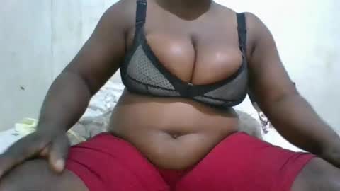 avril254 online show from 02/05/26, 08:08