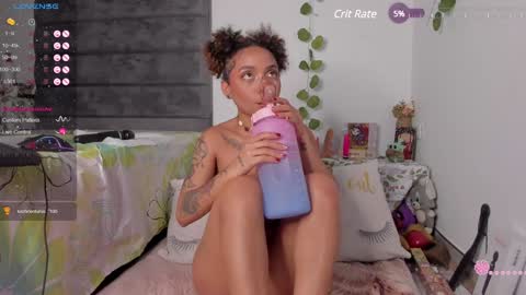 Snapshot of avril_jackson chatting on 01/27/25, 02:53 Avril online show from 01/27/25, 02:53