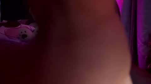 Avril online show from 03/30/26, 04:46