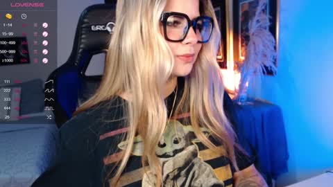 Avrill Morgan online show from 12/09/24, 04:58