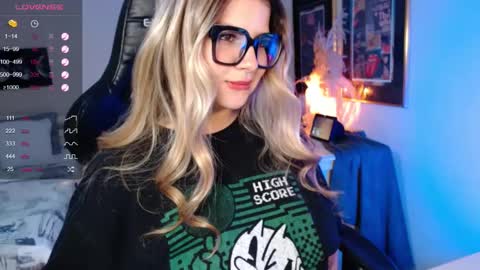 Avrill Morgan online show from 02/17/25, 08:15