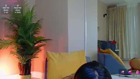 AVRILL CYRUX online show from 02/03/26, 07:13