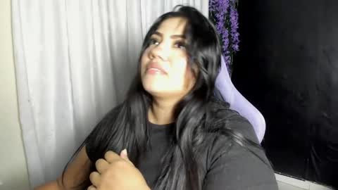 Snapshot of avrilrizox chatting on 05/01/26, 03:00 avrilrizox online show from 05/01/26, 03:00