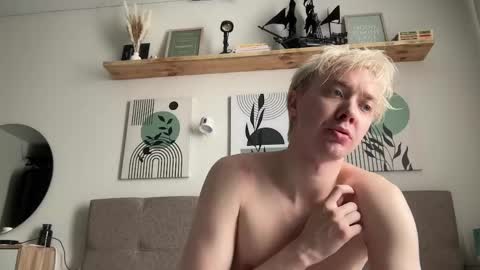 Snapshot of avrora_jessie chatting on 04/11/26, 07:02 Avrora Jessie online show from 04/11/26, 07:02