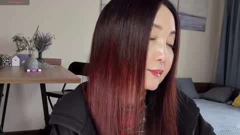 Avrora online show from 09/19/25, 09:11