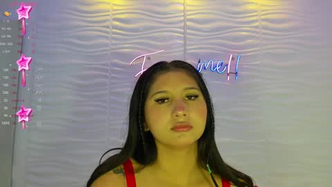 Snapshot of avymilton chatting on 12/20/24, 11:32 Avy  online show from 12/20/24, 11:32