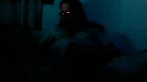 Snapshot of awake4sure chatting on 12/22/25, 02:52 awake4sure online show from 12/22/25, 02:52