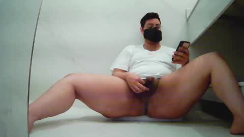 awardy3211 online show from 09/17/25, 10:06