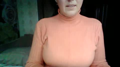 Snapshot of awesomeladyy chatting on 12/24/24, 09:28 awesomeladyy online show from 12/24/24, 09:28