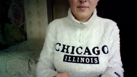 Snapshot of awesomeladyy chatting on 02/05/25, 01:00 awesomeladyy online show from 02/05/25, 01:00