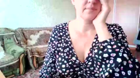 Snapshot of awesomeladyy chatting on 09/27/25, 08:19 awesomeladyy online show from 09/27/25, 08:19