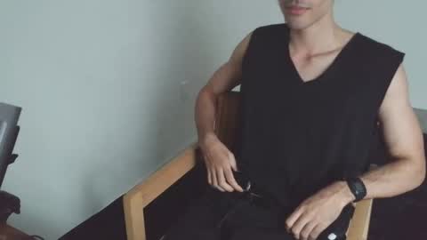 Edward Skellington online show from 02/12/25, 03:38