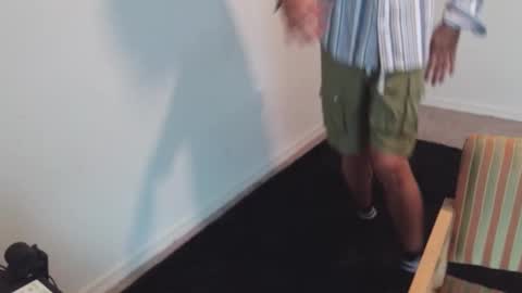 Edward Skellington online show from 02/25/25, 04:10