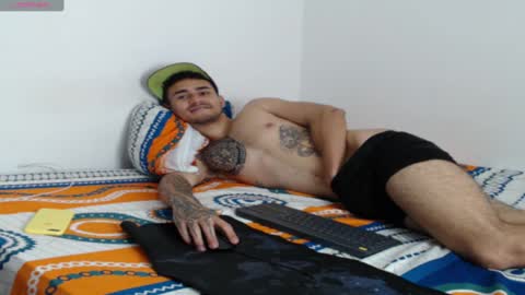 Axel online show from 02/06/25, 02:37