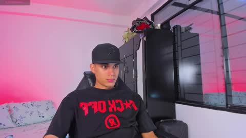 Snapshot of axel_cody_ chatting on 01/10/26, 03:25 AXEL online show from 01/10/26, 03:25
