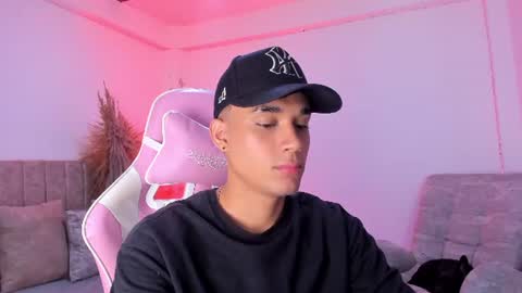 Snapshot of axel_cody_ chatting on 07/18/26, 08:40 AXEL online show from 07/18/26, 08:40