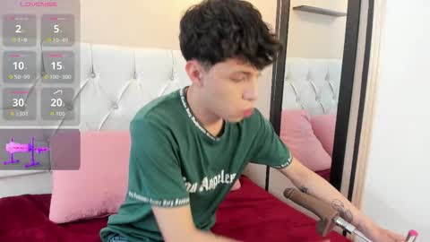 Axel Evanss online show from 09/10/25, 01:11