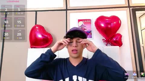 Axel Evanss online show from 03/16/26, 01:04