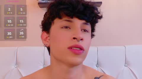 Snapshot of axel_evanss chatting on 06/03/26, 02:33 Axel Evanss online show from 06/03/26, 02:33